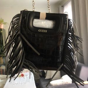 Brand New Never Worn woman Guess Shoulder Bag